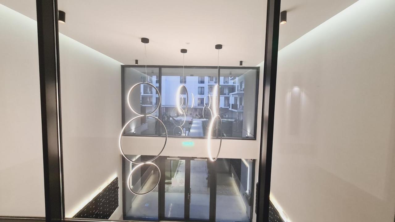 شقة 5* Luxury Near Avram Iancu Sq New. Private Parking كلوج-نابوكا المظهر الخارجي الصورة