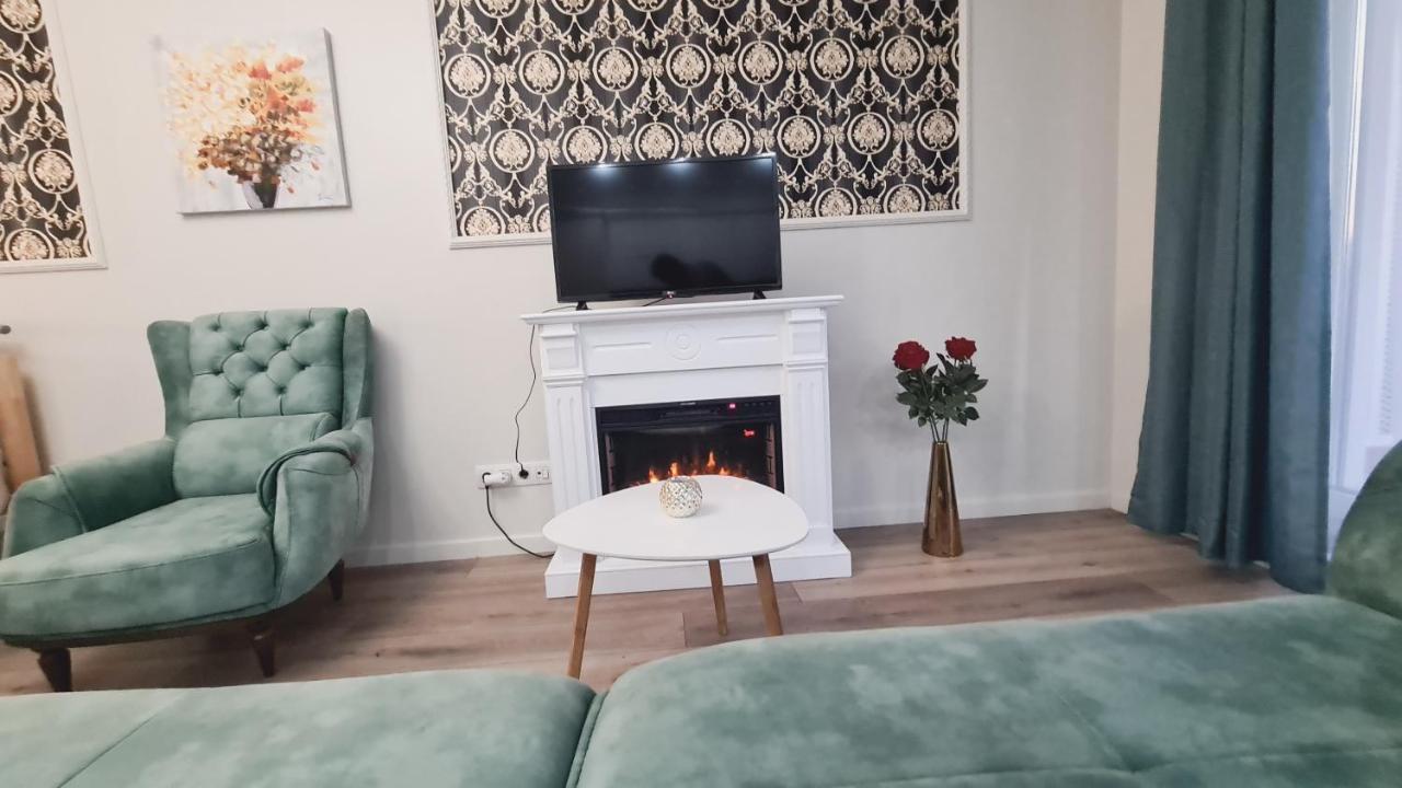 شقة 5* Luxury Near Avram Iancu Sq New. Private Parking كلوج-نابوكا المظهر الخارجي الصورة